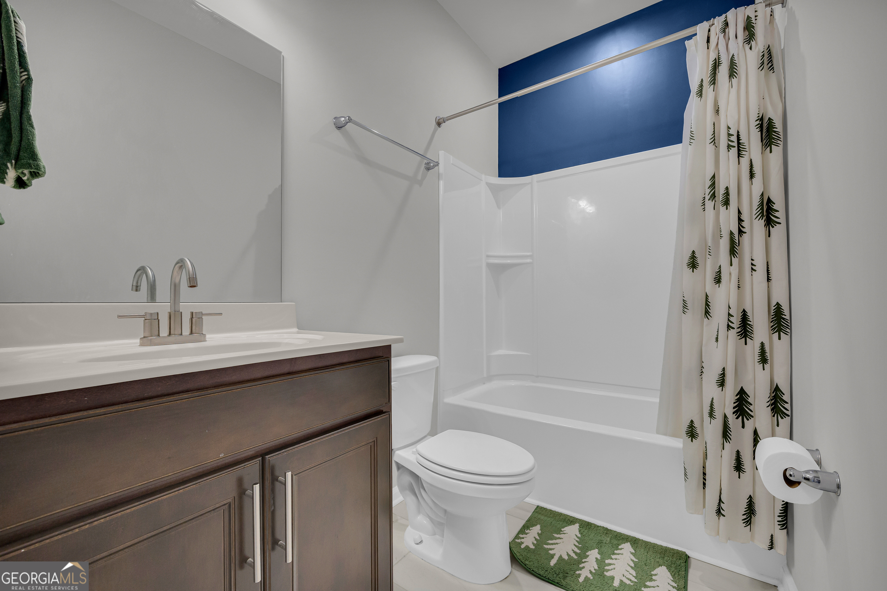 3381 Emmet Road Property Photo 14