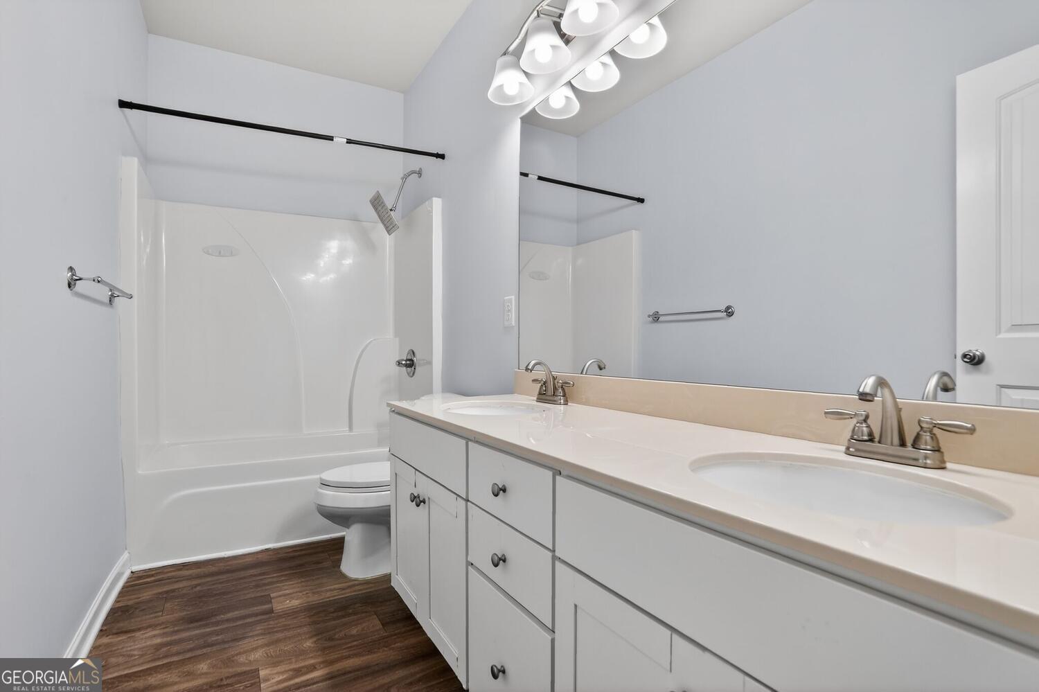 118 Celebration Song Property Photo 19