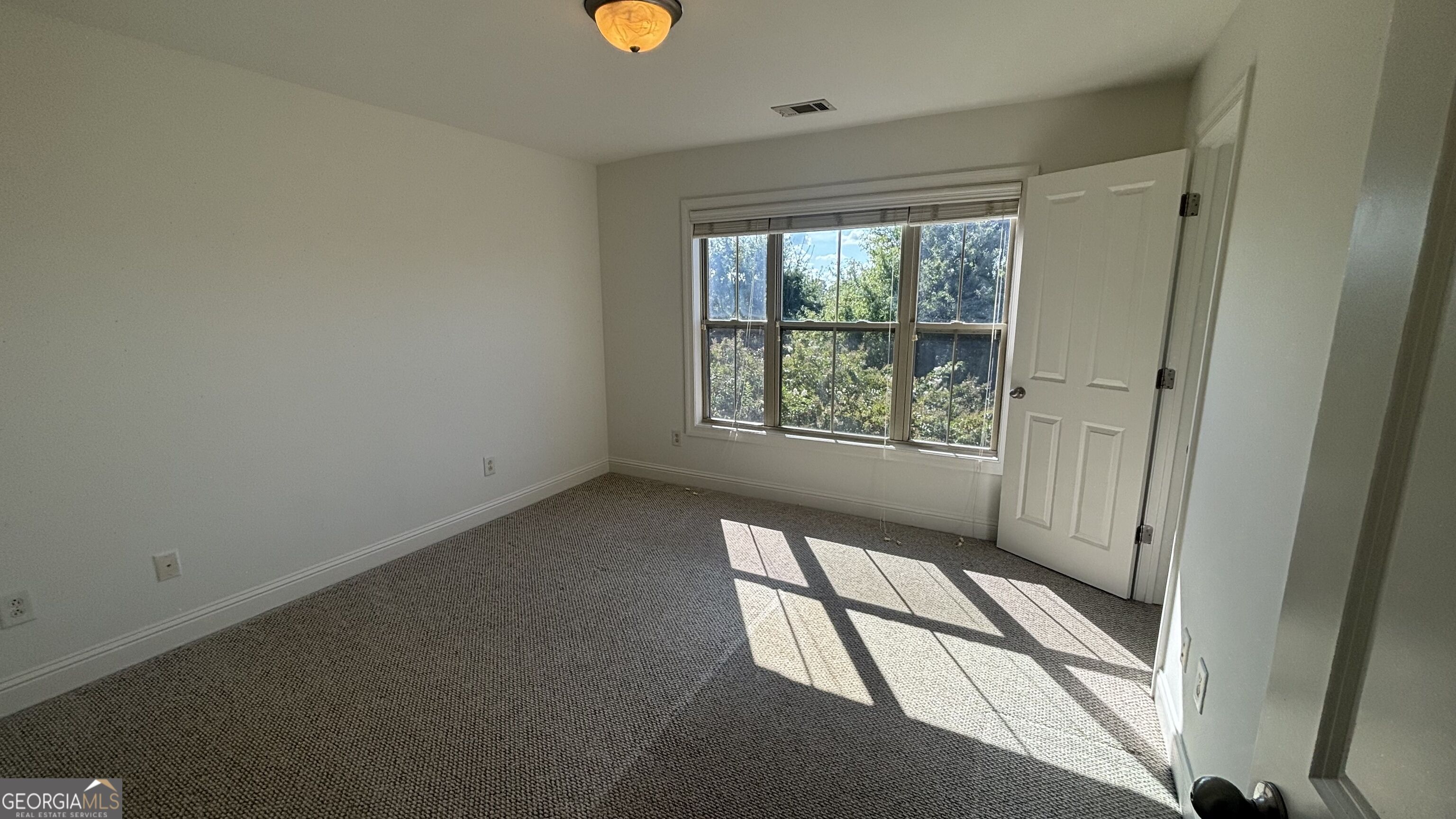 4847 Carre Way Property Photo 11