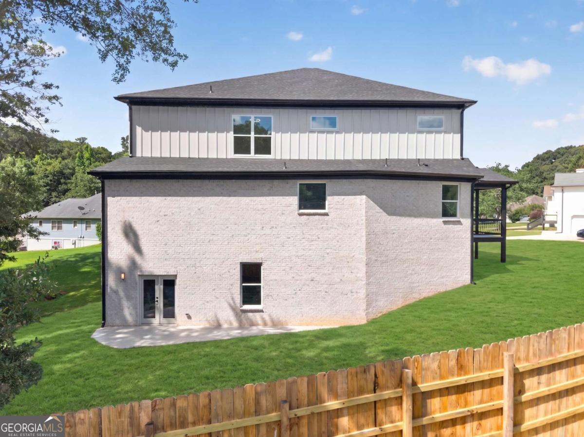 210 Lacey Property Photo 68