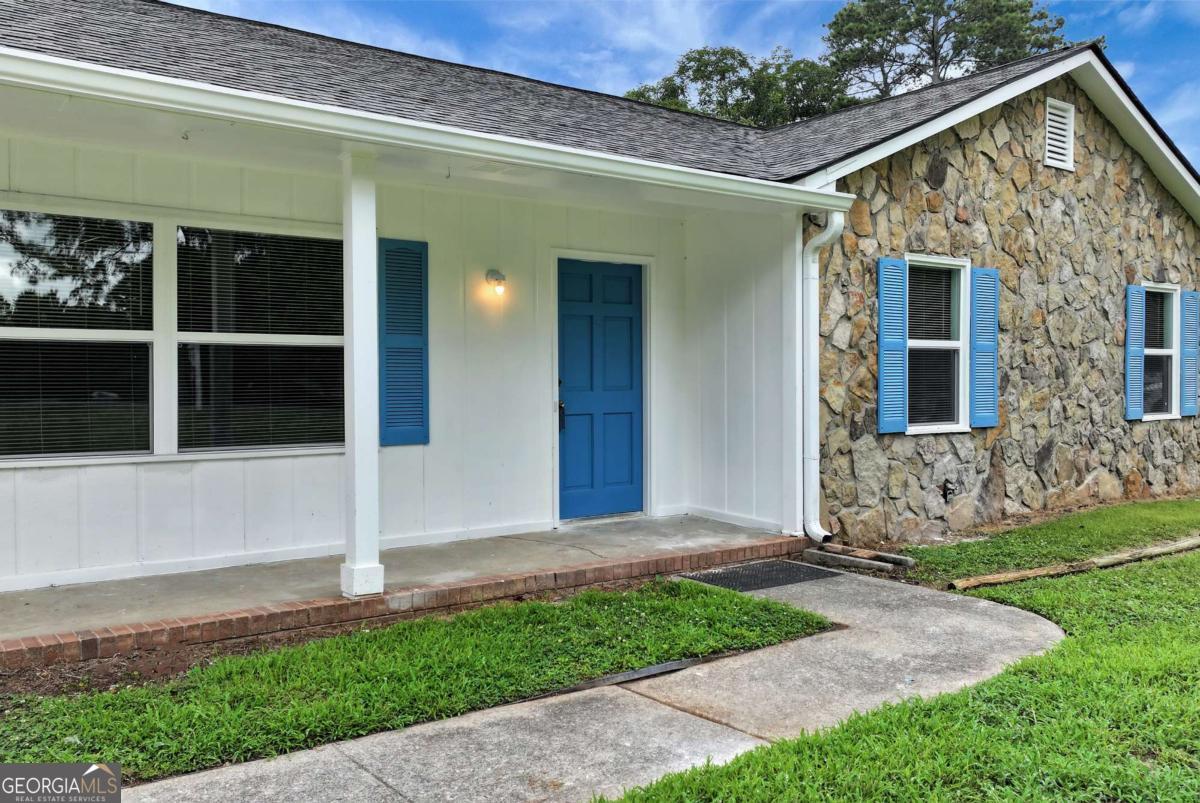 649 Oakland Way Property Photo 10