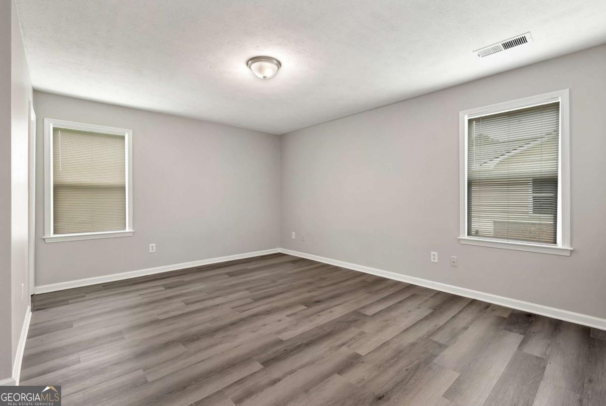 649 Oakland Way Property Photo 33