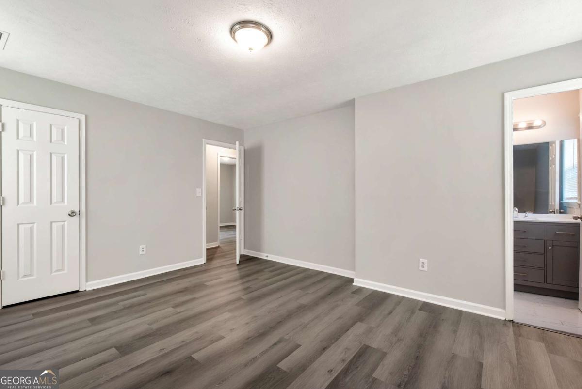 649 Oakland Way Property Photo 34