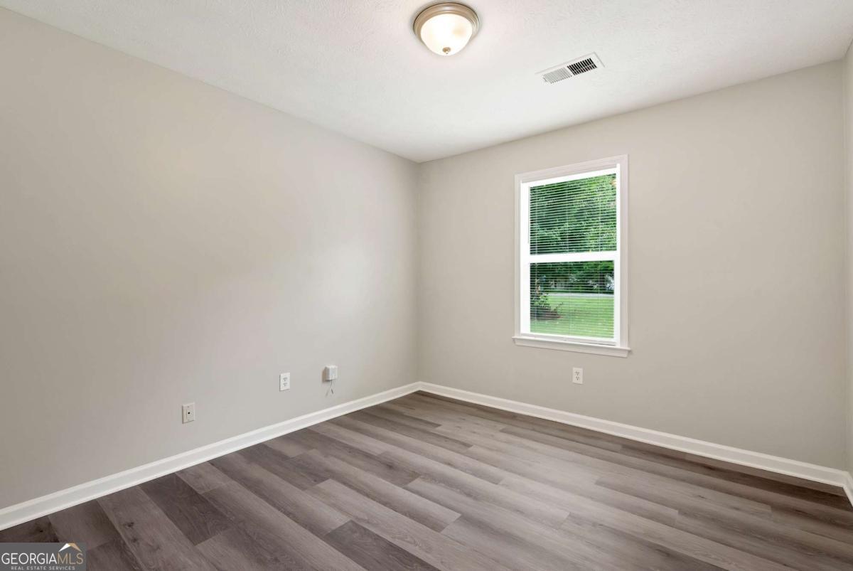 649 Oakland Way Property Photo 37