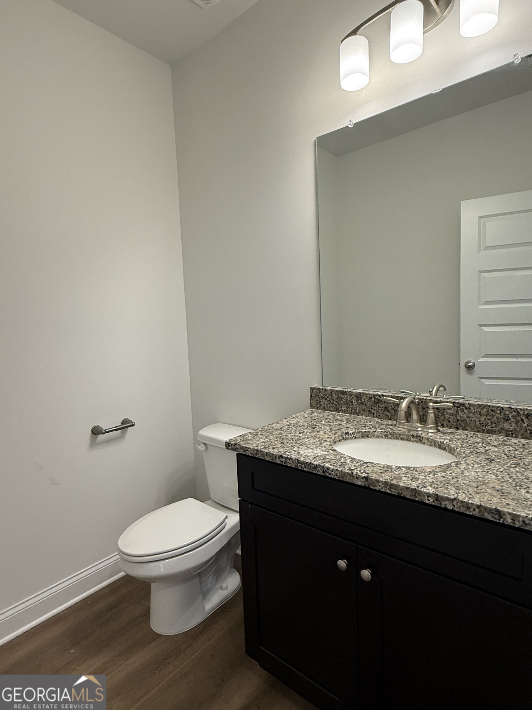 373 Laney Road Property Photo 7