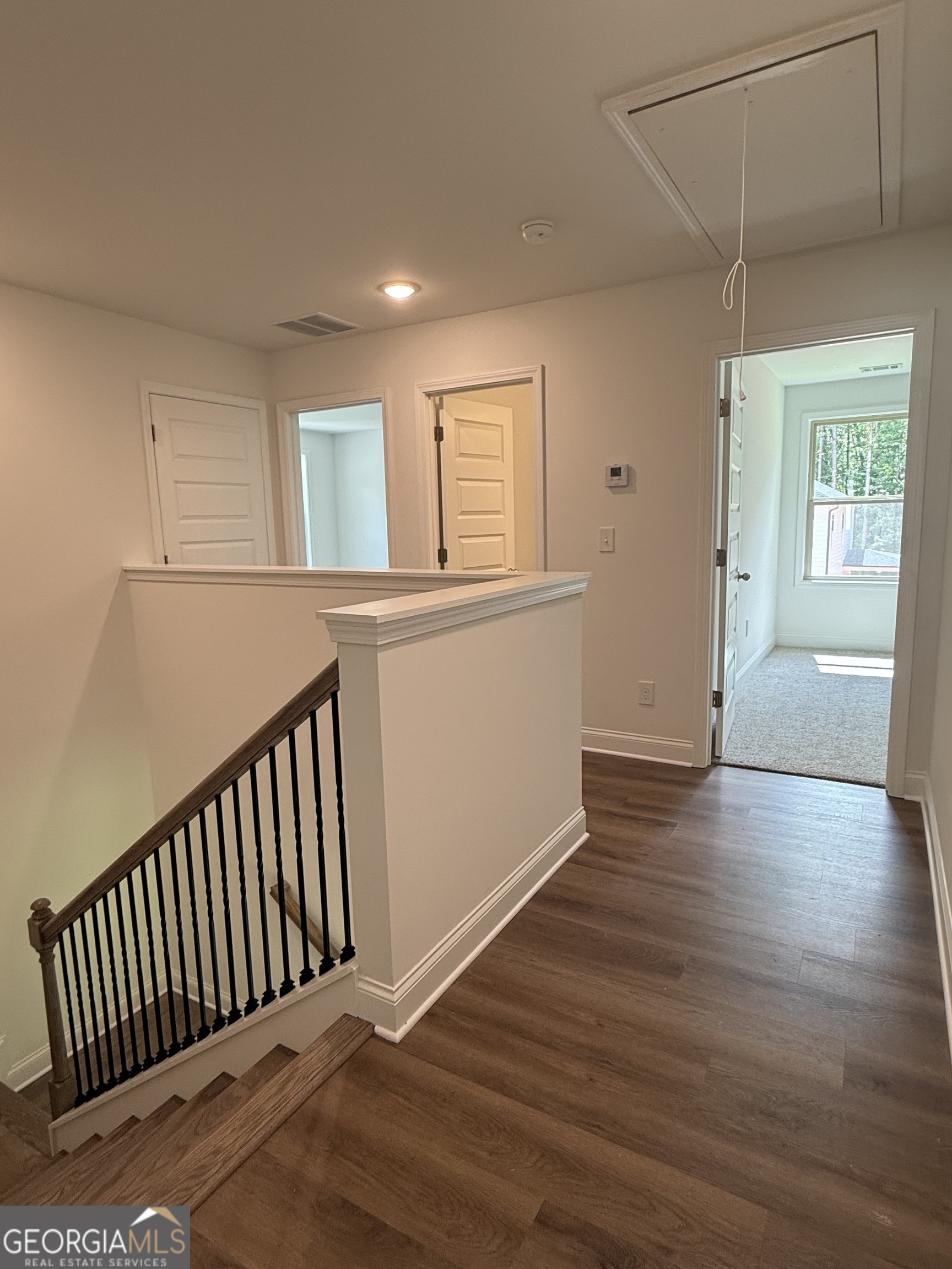373 Laney Road Property Photo 15