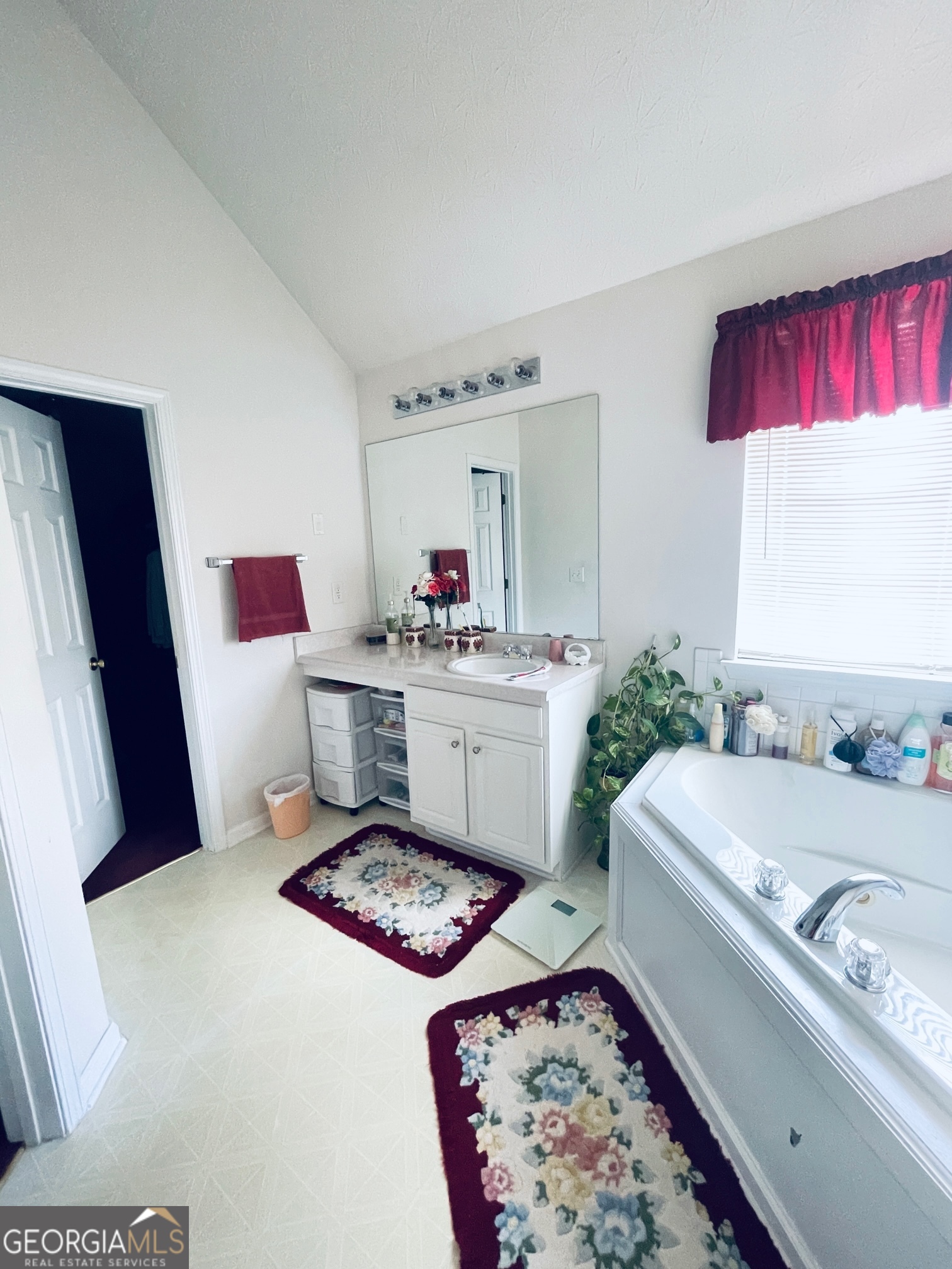 1130 Ivey Lane Property Photo 15