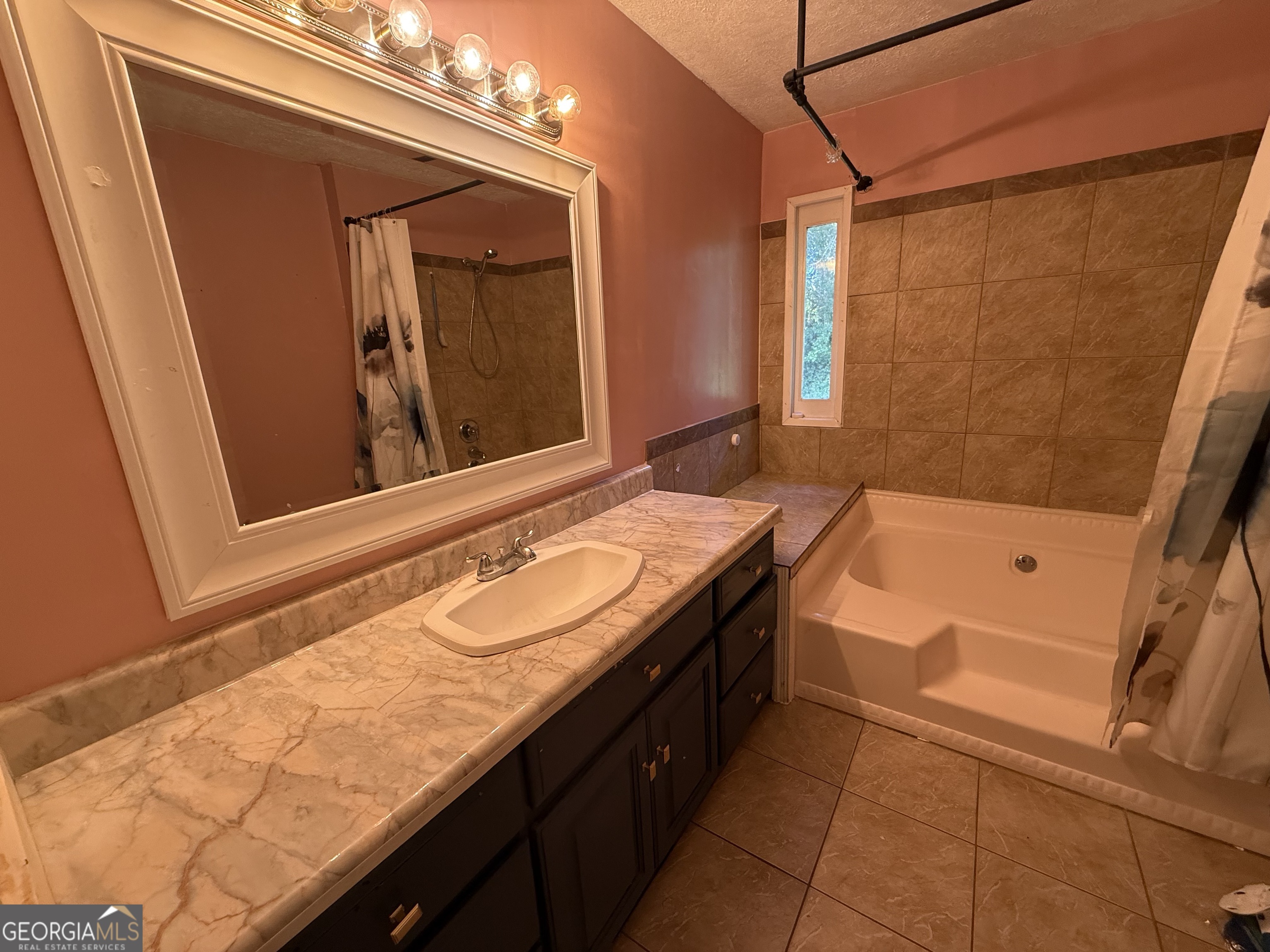 114 Miles Road Property Photo 11
