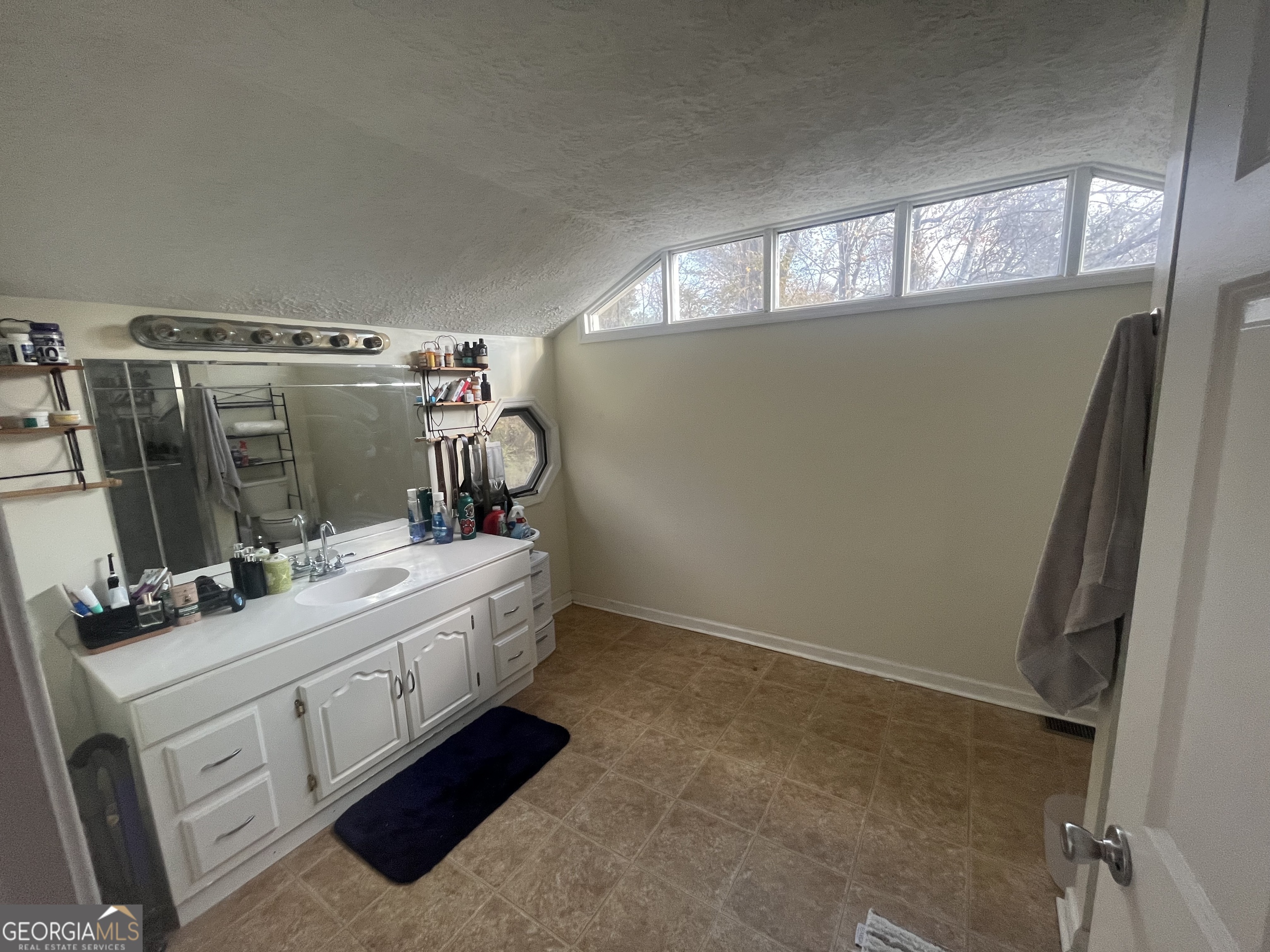 114 Miles Road Property Photo 18