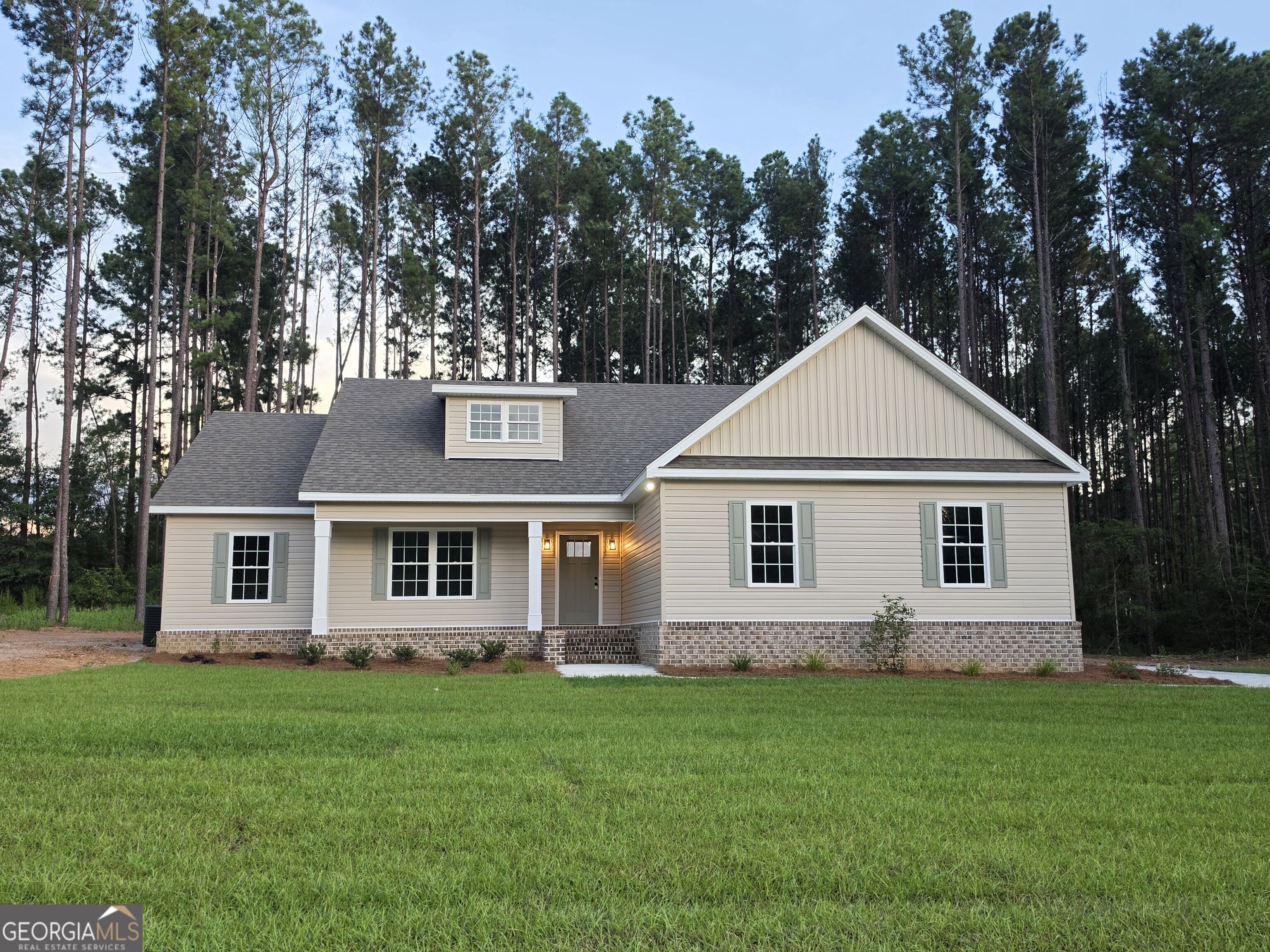 2030 Middleground Road Property Photo 1