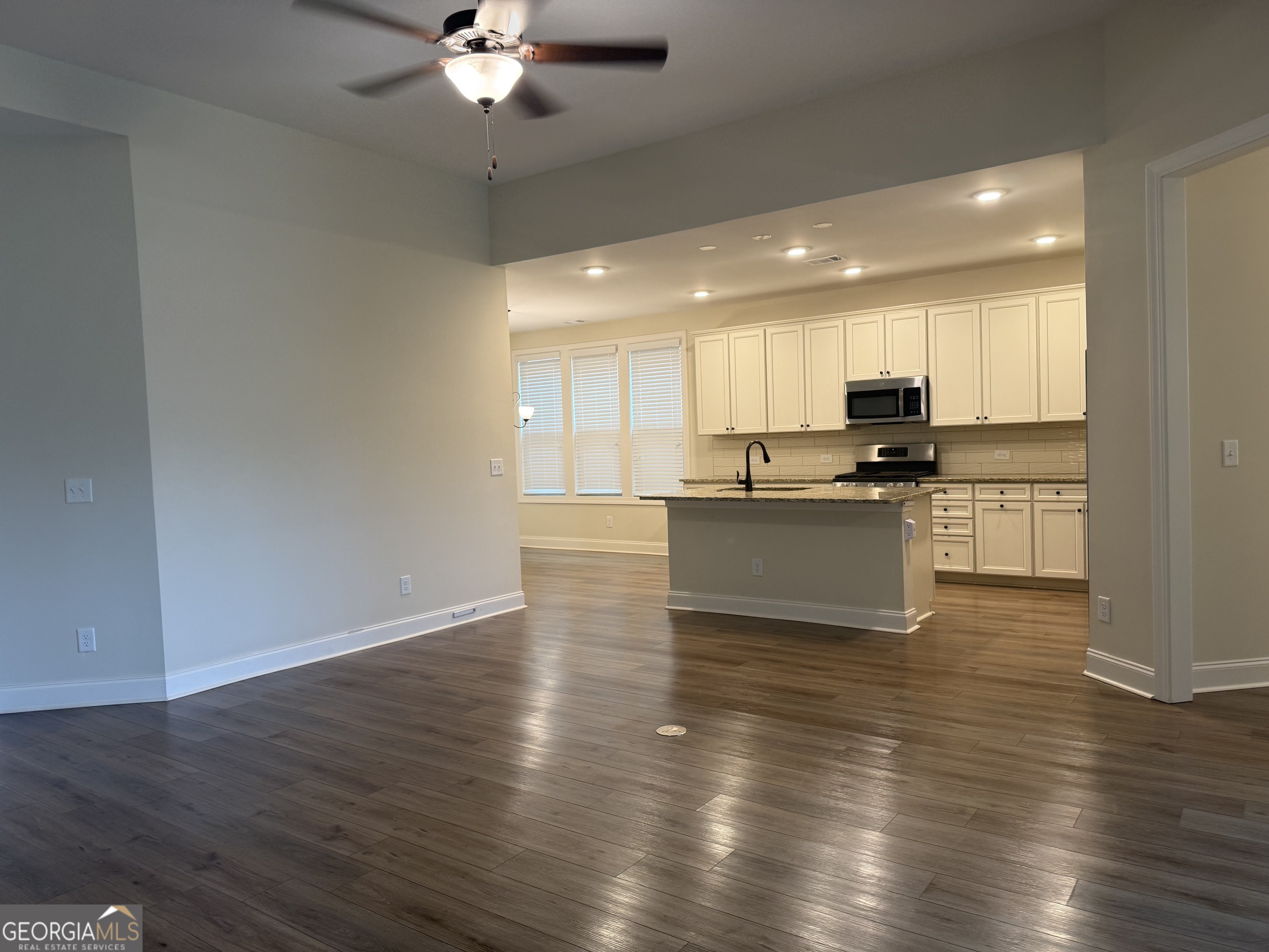 469 Silverbell Court Property Photo 7