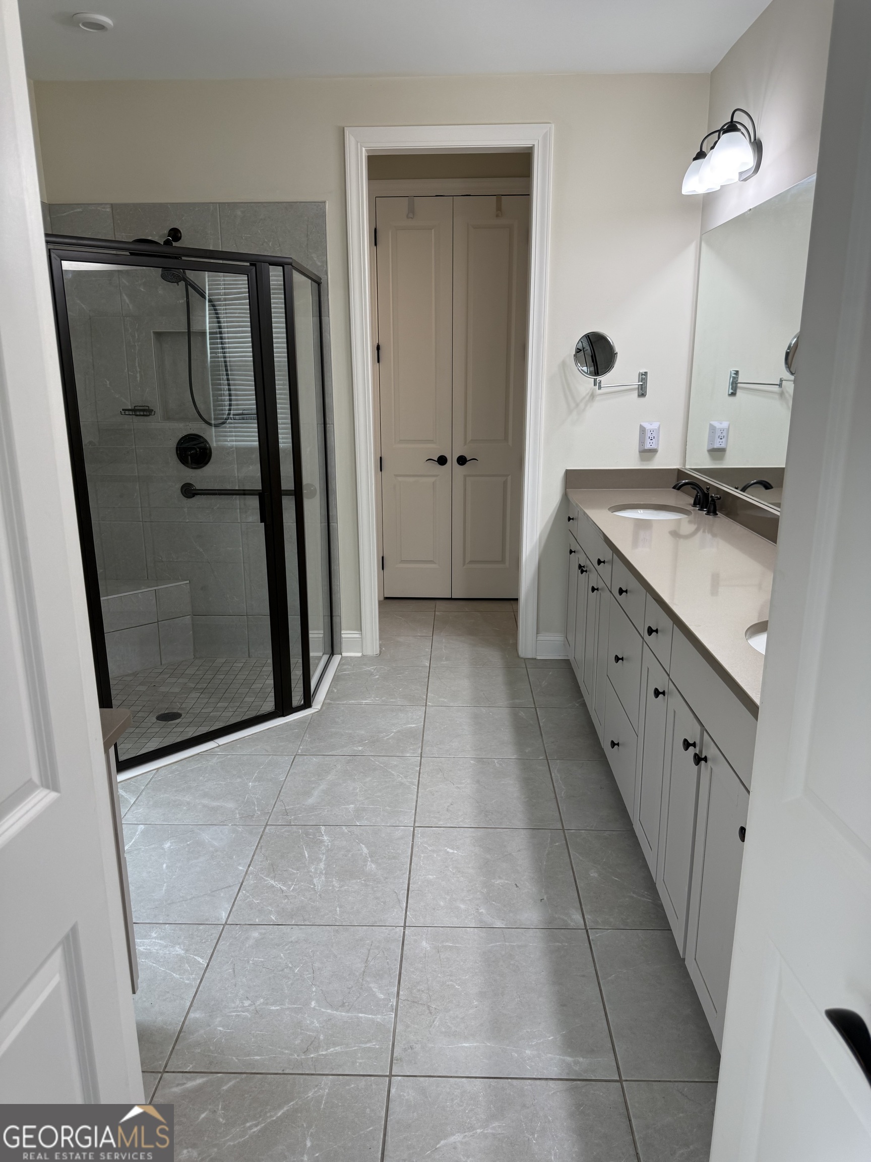 469 Silverbell Court Property Photo 15
