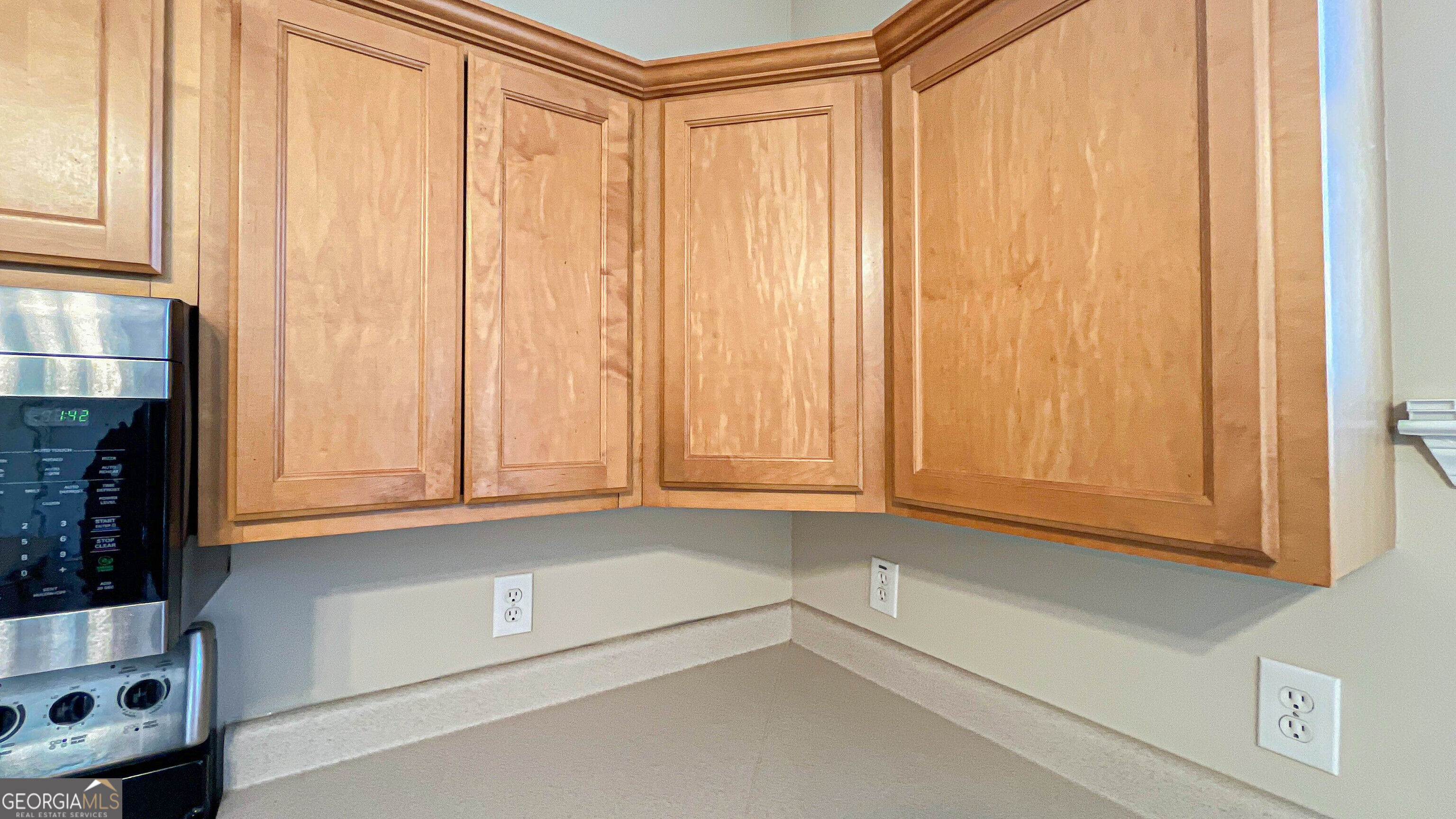 608 Brookwater Drive Property Photo 34