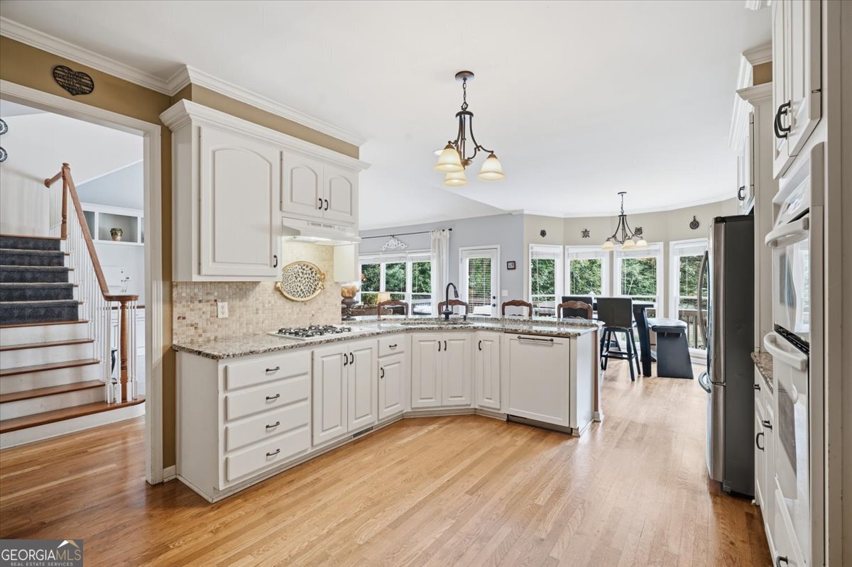 4202 Lansmoore Crossing Property Photo 9