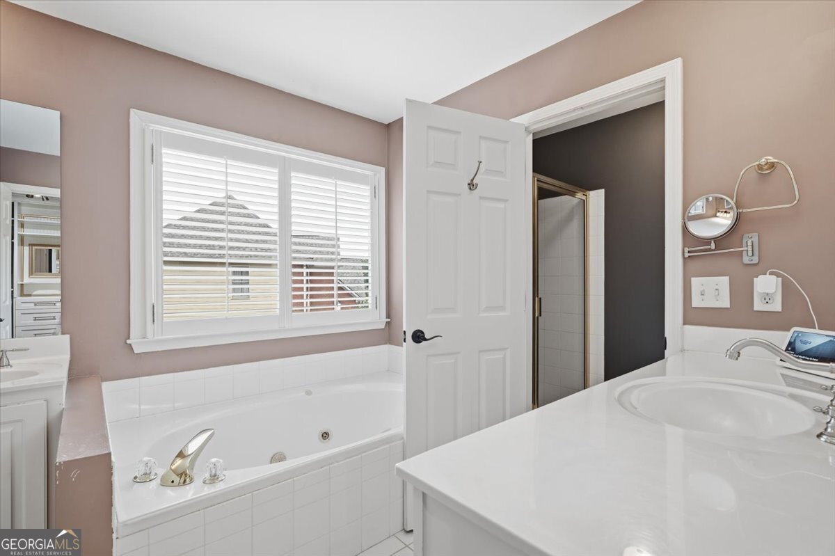 4202 Lansmoore Crossing Property Photo 26