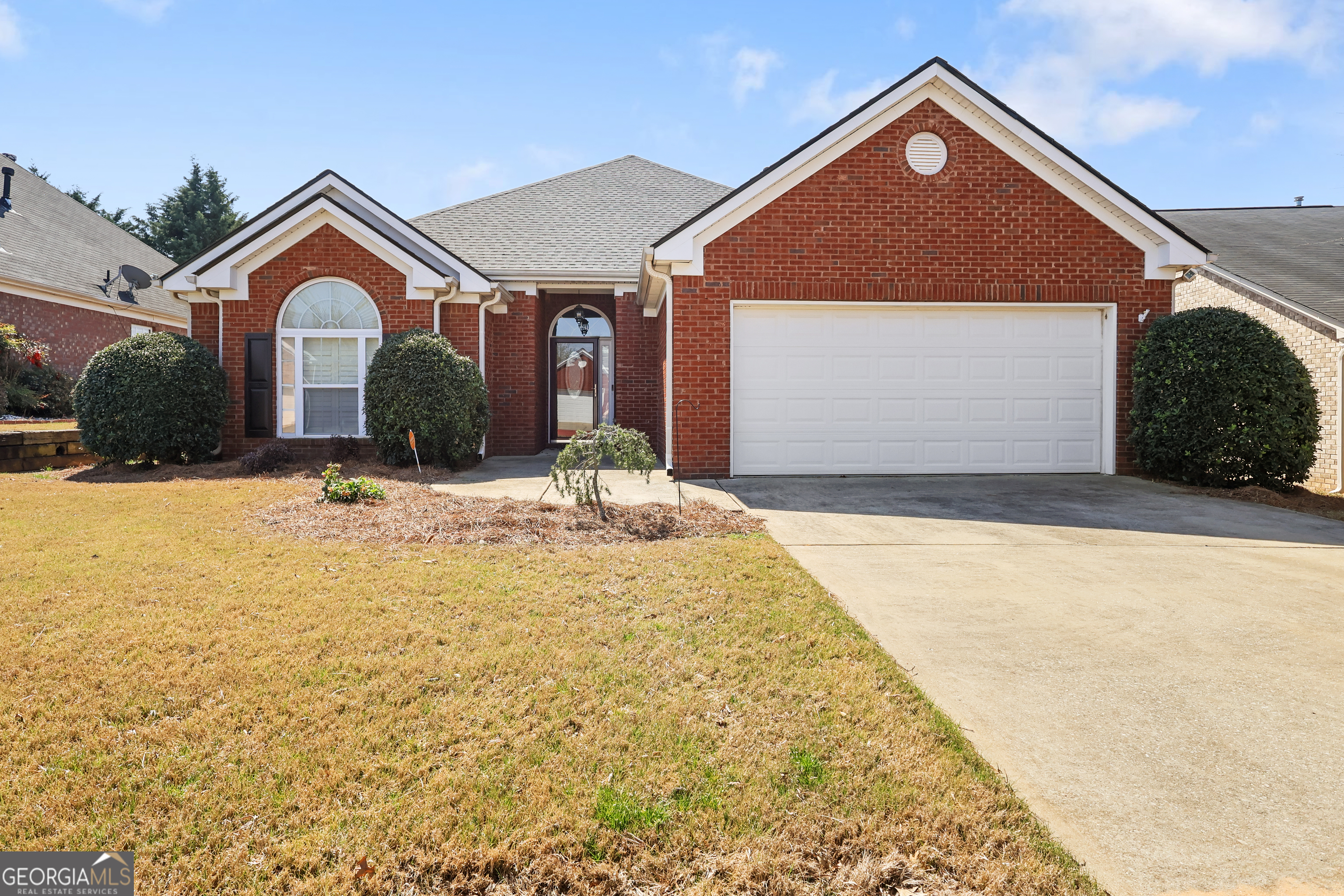 1496 Empress Drive Property Photo 1