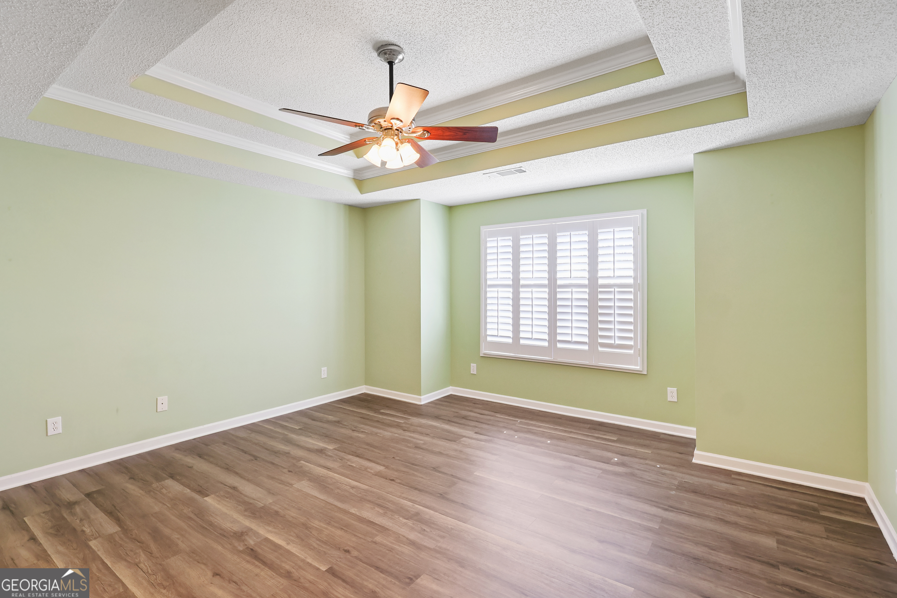 1496 Empress Drive Property Photo 13