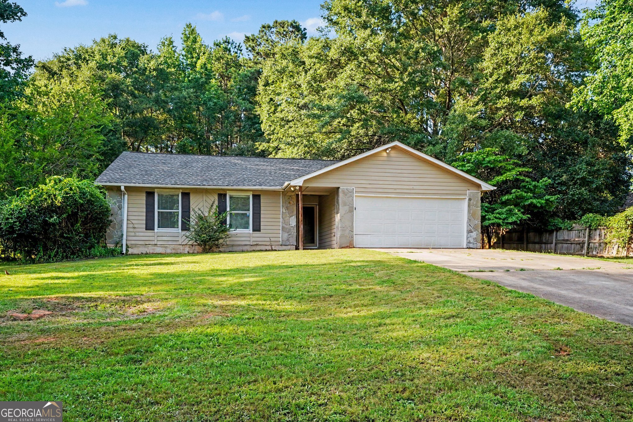 2900 Rosecommons Drive Property Photo 1