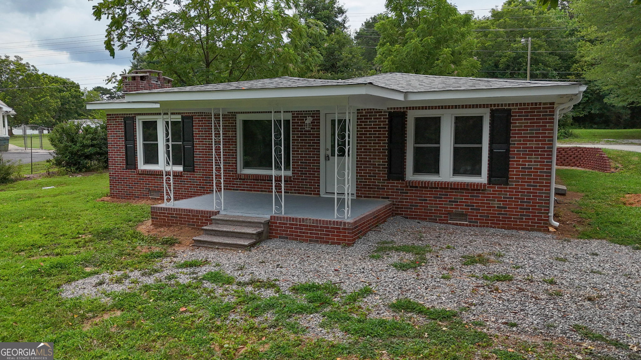 2292 Blacksnake Road Property Photo 2