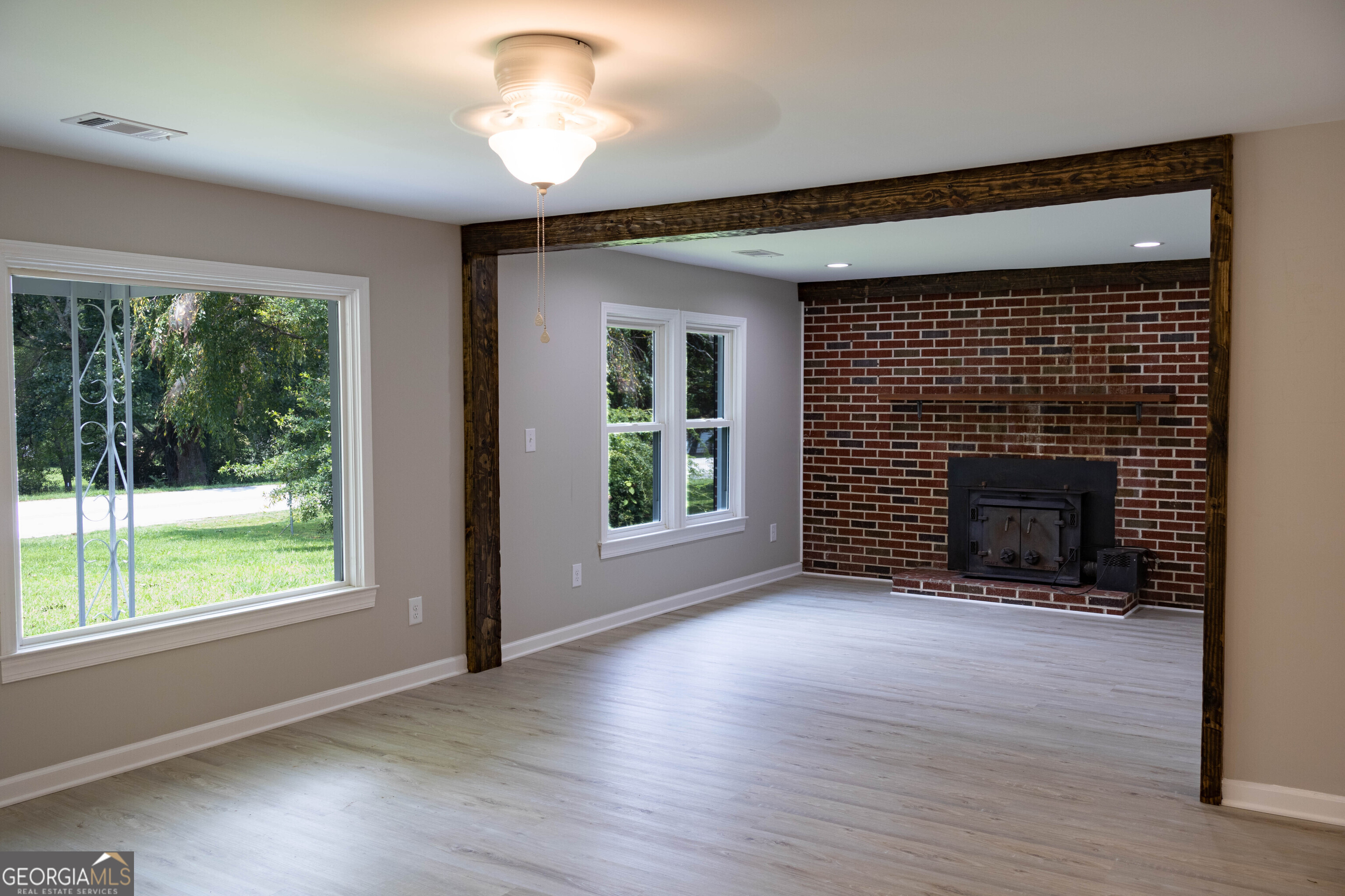 2292 Blacksnake Road Property Photo 9