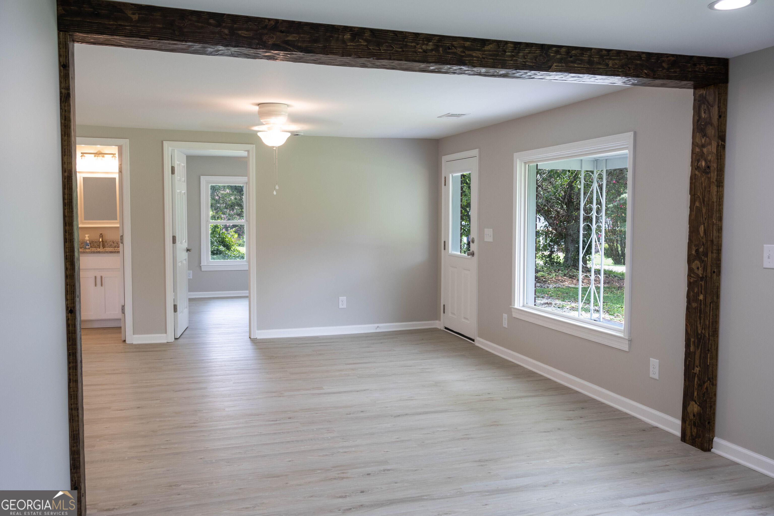 2292 Blacksnake Road Property Photo 11