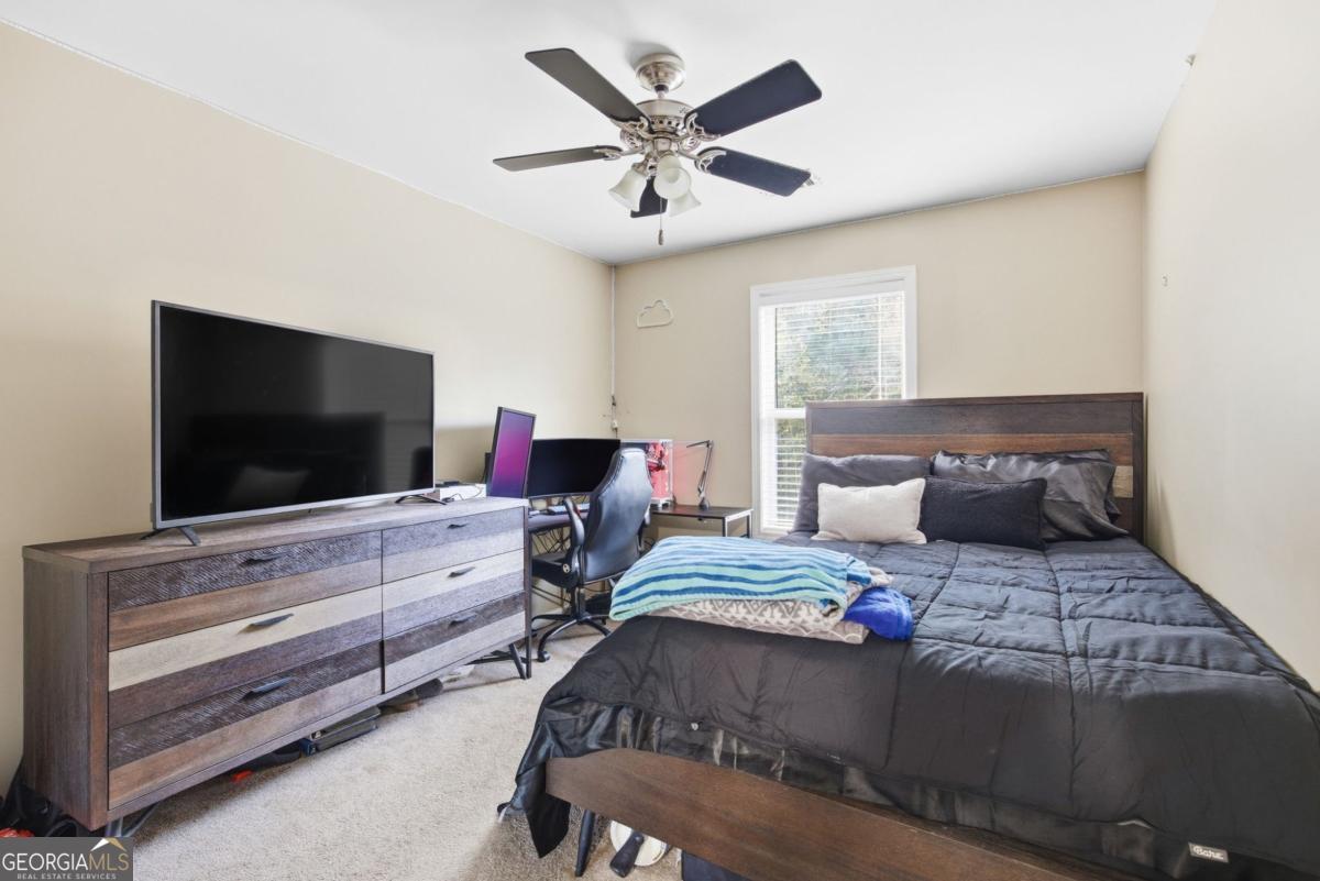 536 Oakside Place Property Photo 17