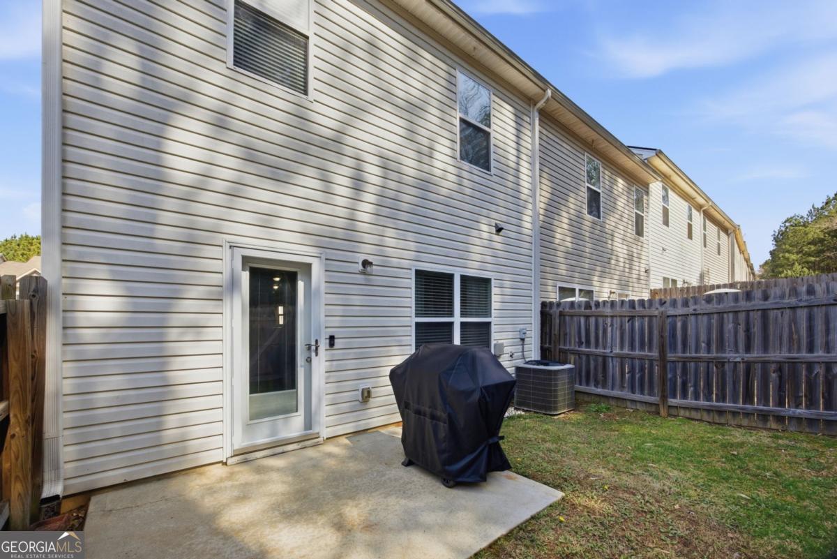 536 Oakside Place Property Photo 21