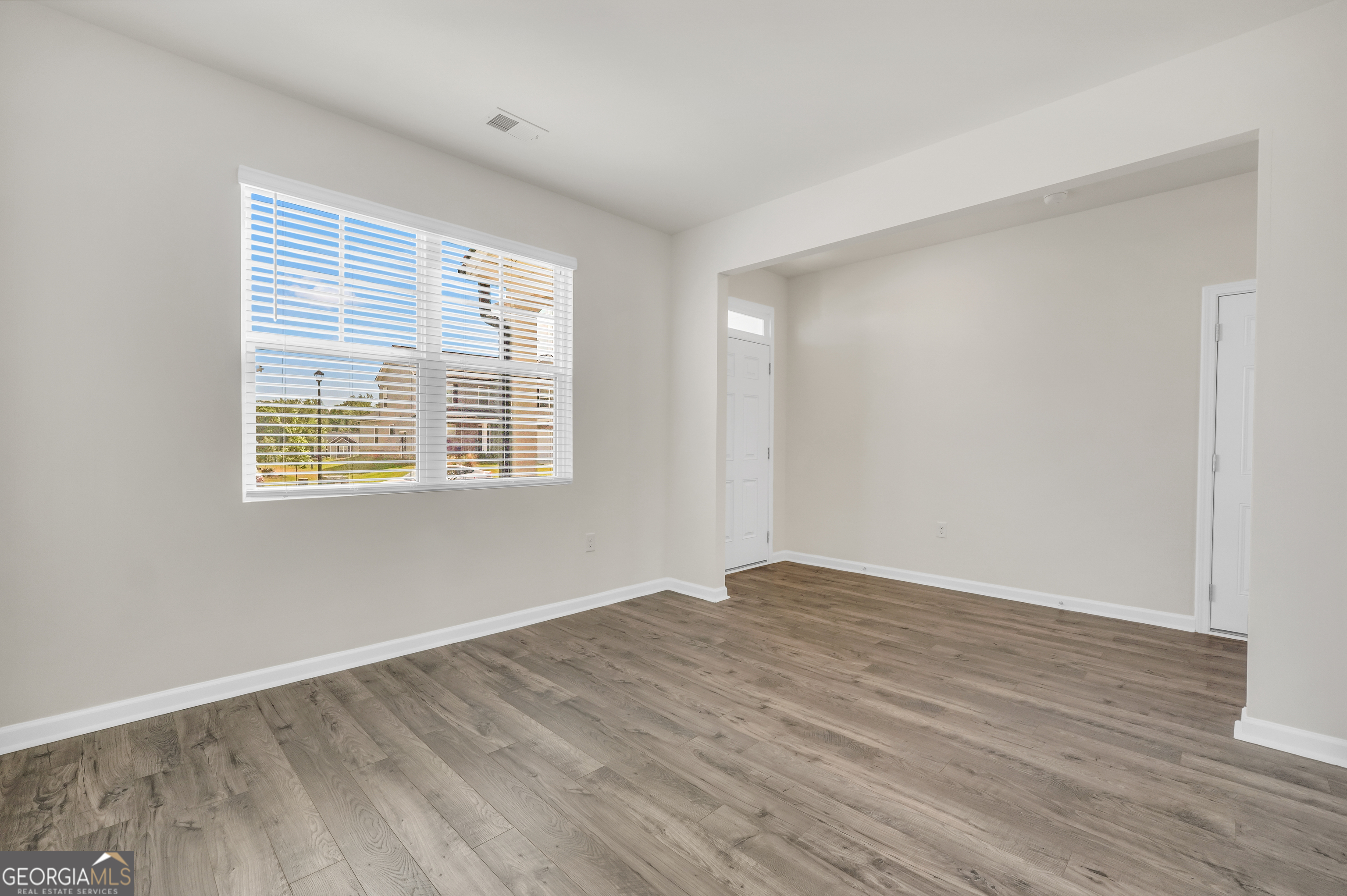 165 Aster Avenue Property Photo 9