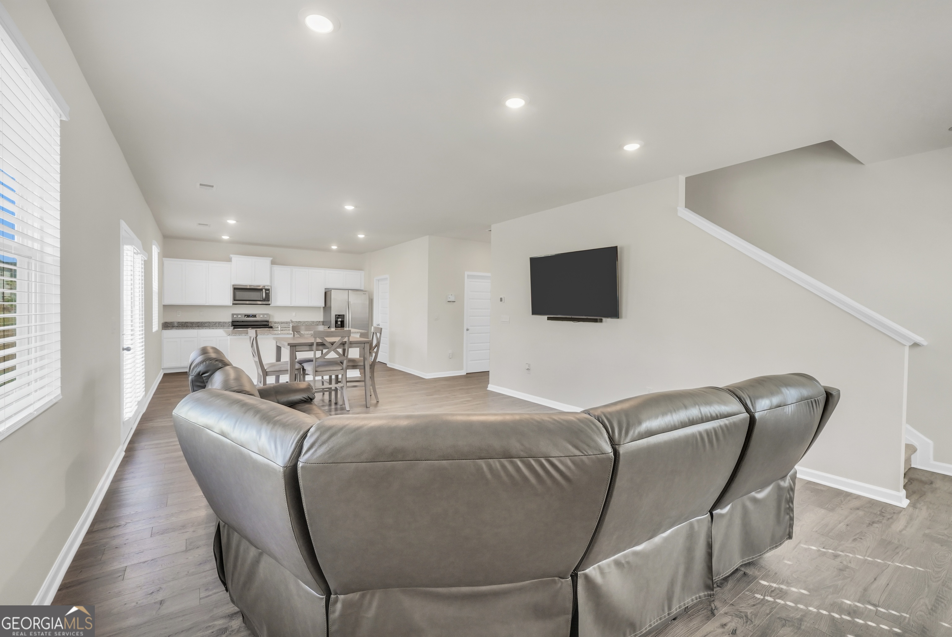 165 Aster Avenue Property Photo 11
