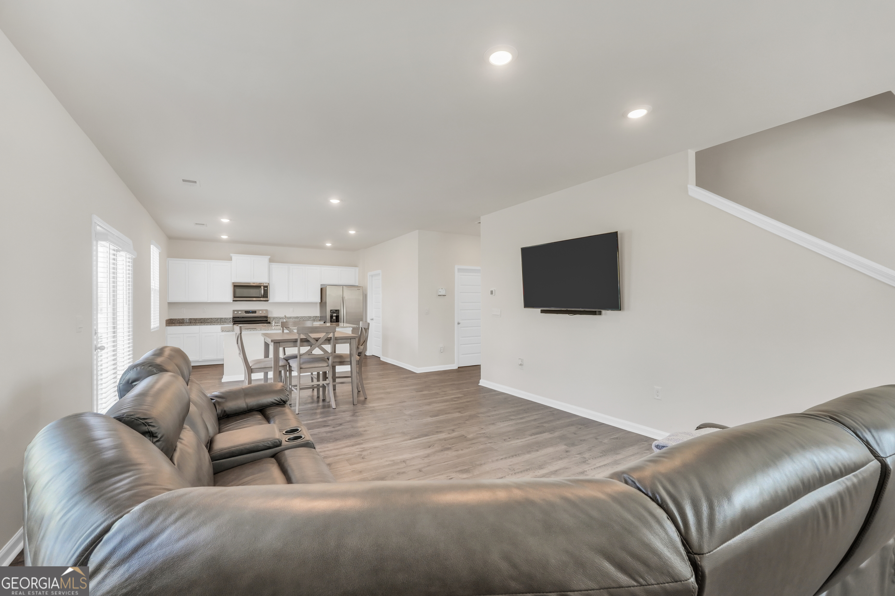 165 Aster Avenue Property Photo 14