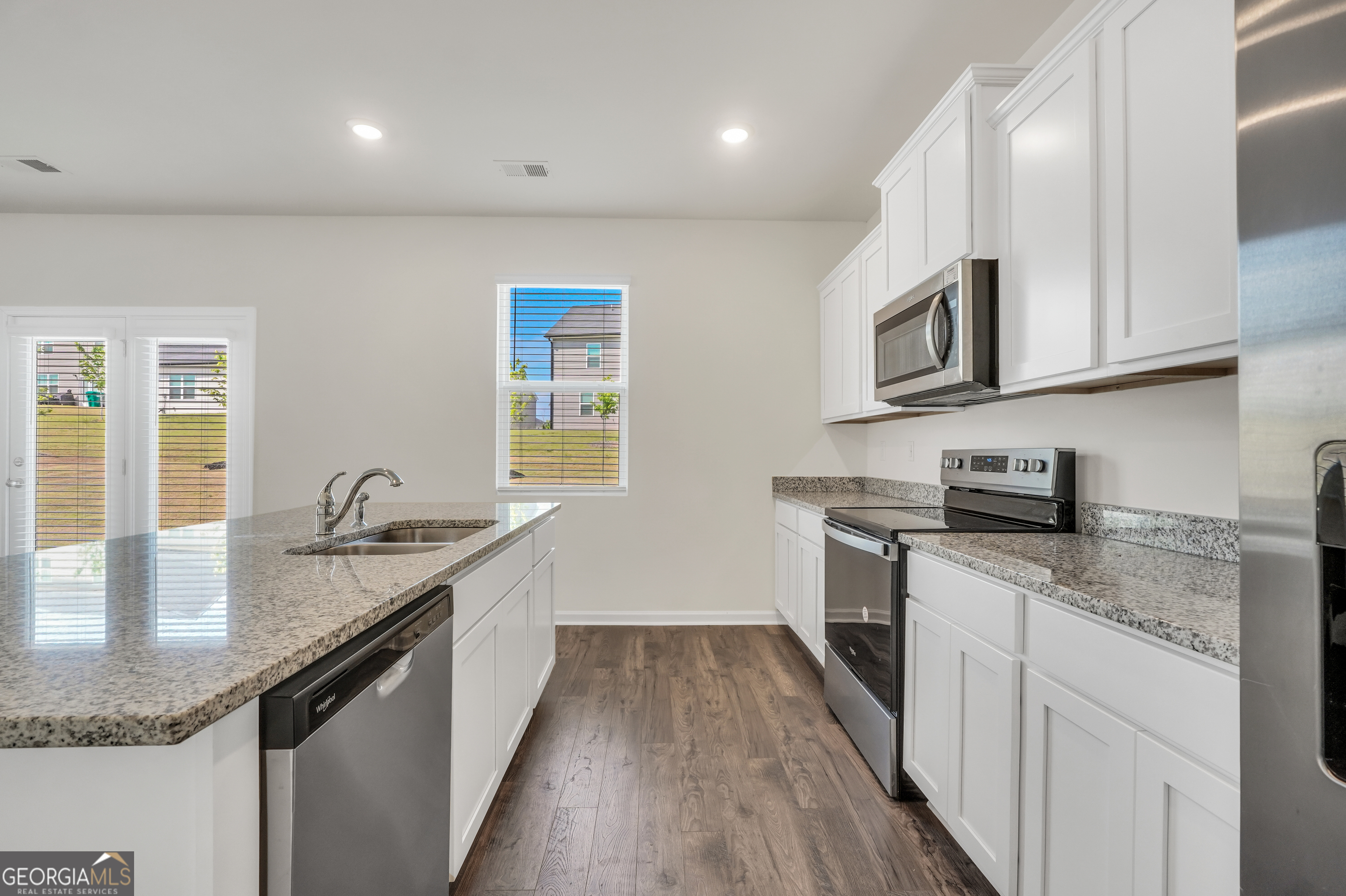165 Aster Avenue Property Photo 18