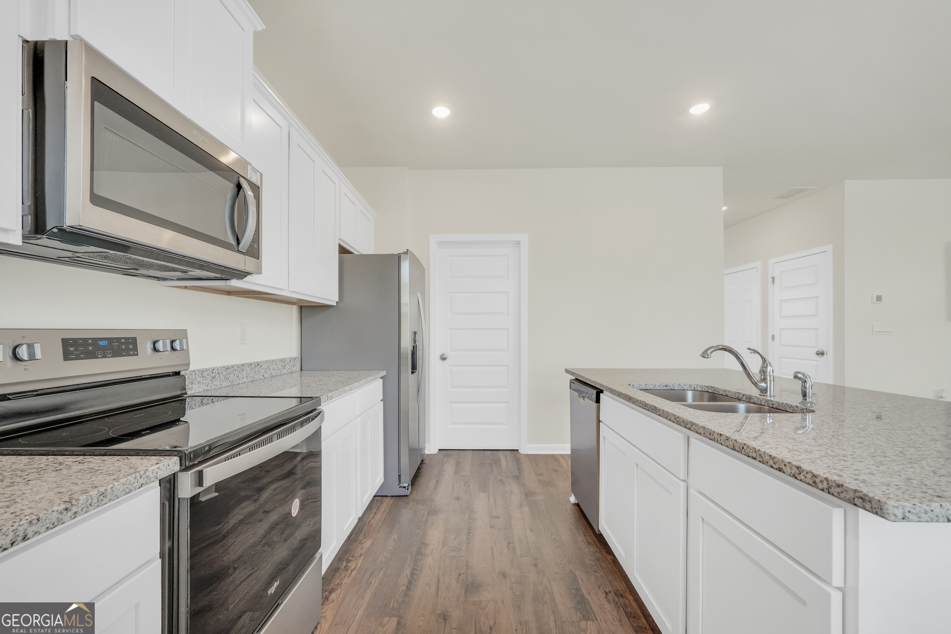 165 Aster Avenue Property Photo 19
