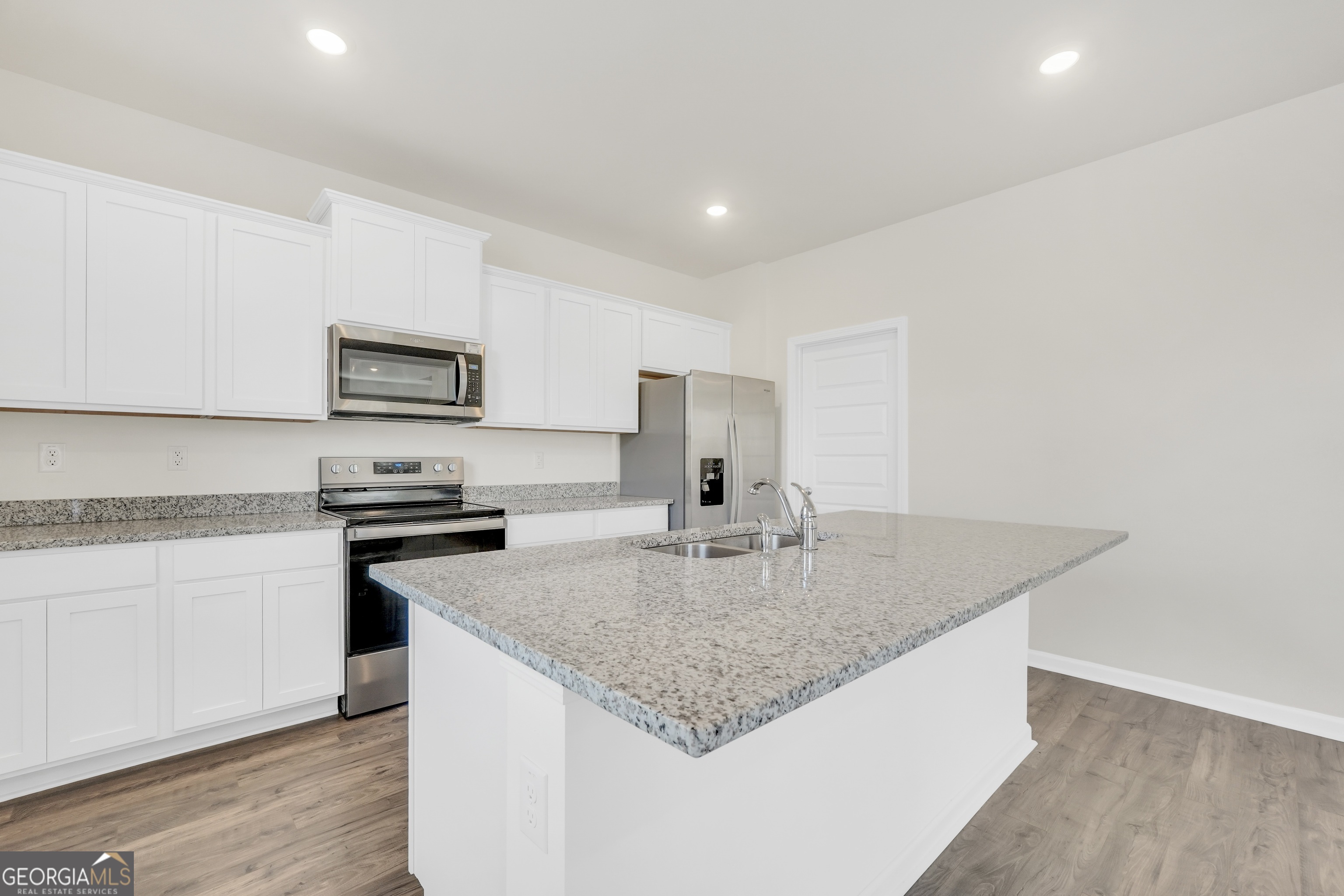 165 Aster Avenue Property Photo 20