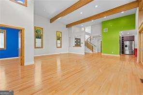 2223 Meadowvale Drive Ne Property Photo 6