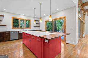 2223 Meadowvale Drive Ne Property Photo 11