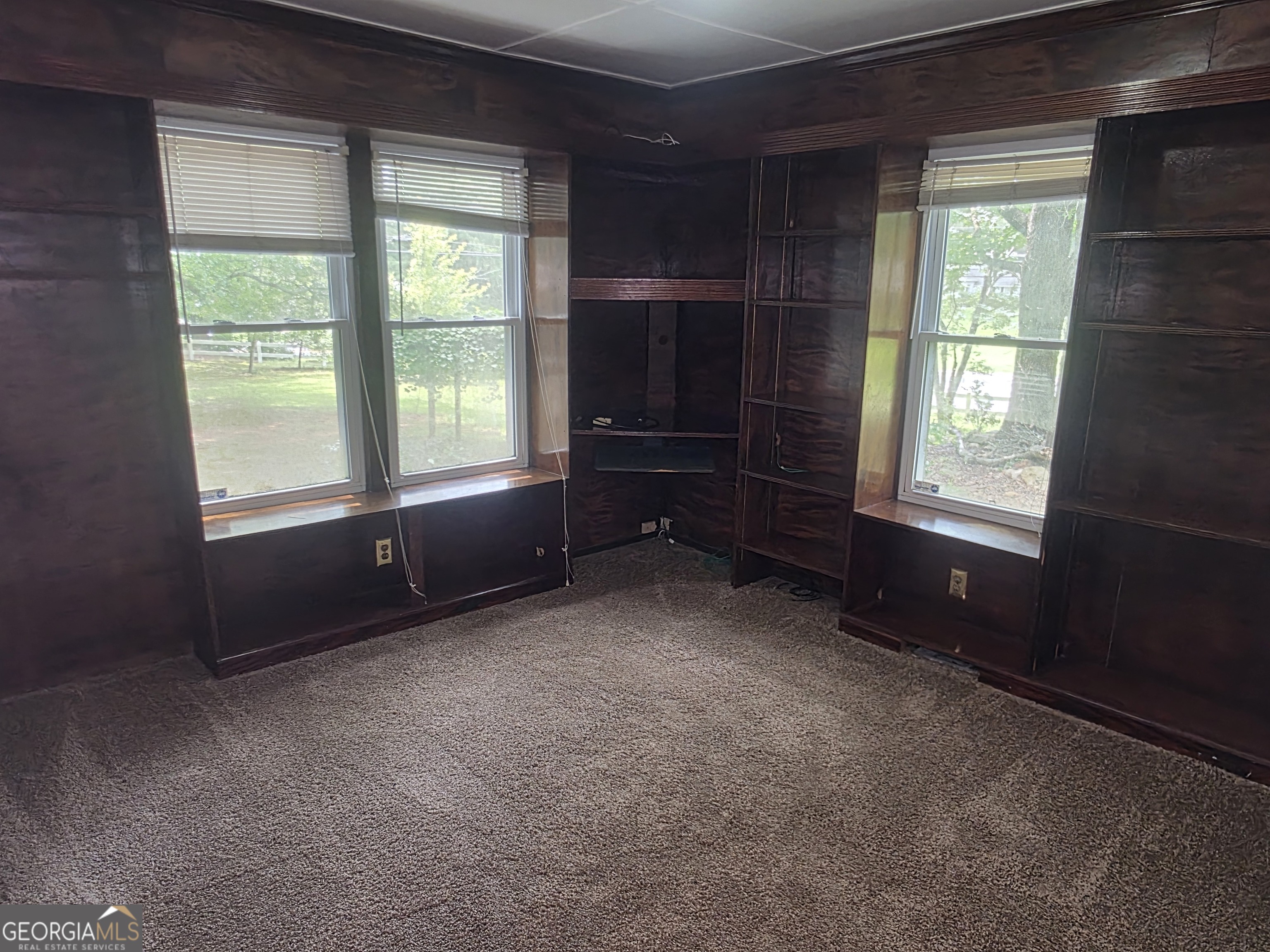 279 Ellison Road Property Photo 9