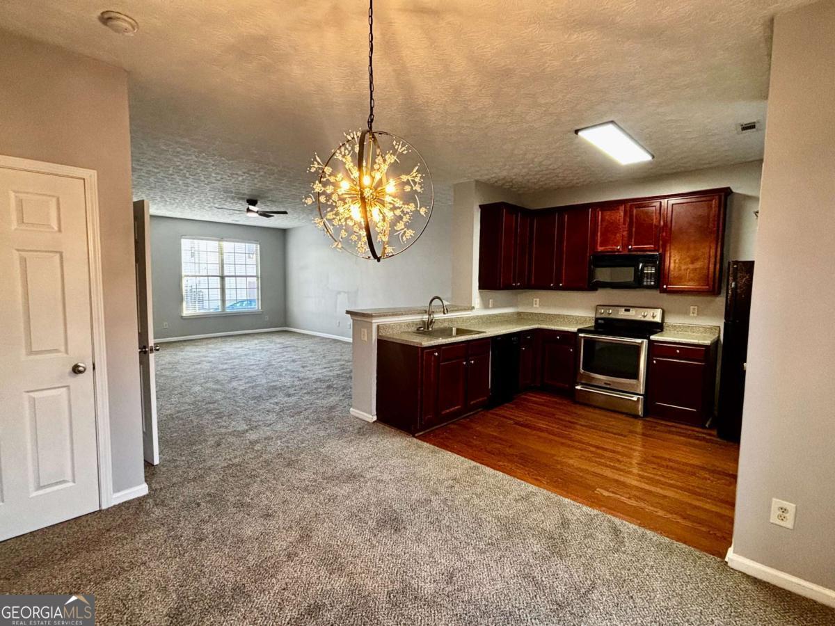 4249 High Park Lane Property Photo 7