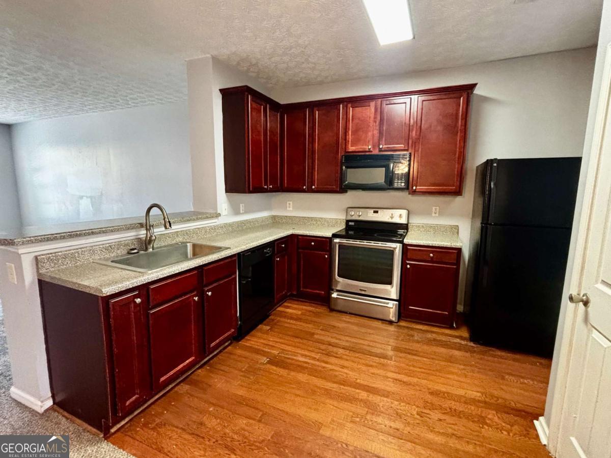 4249 High Park Lane Property Photo 8