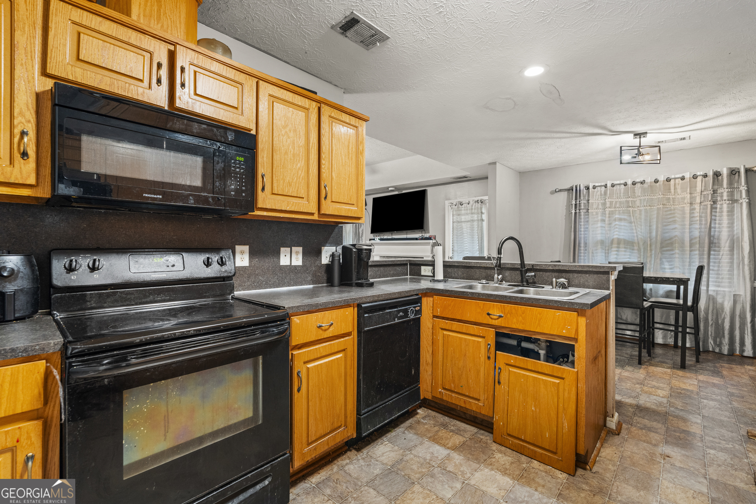 1304 Bunker Ridge Lane Property Photo 10