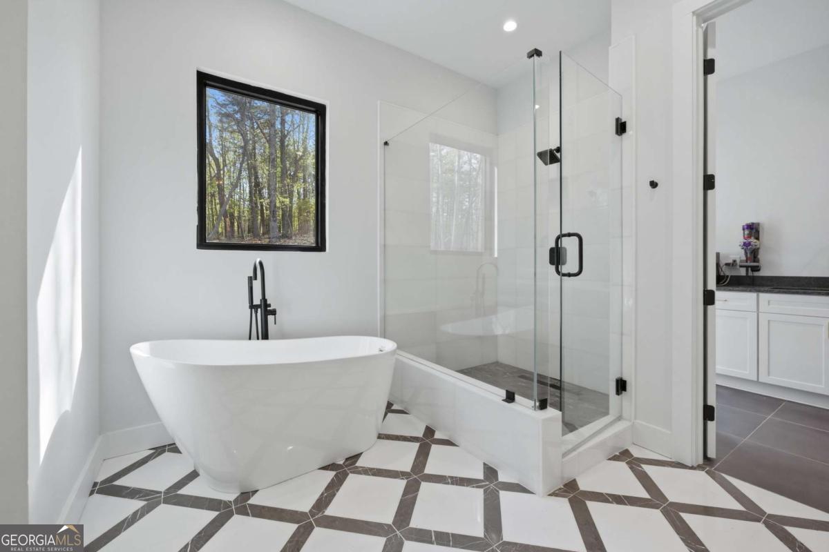 464 Stonehaven Court Property Photo 23
