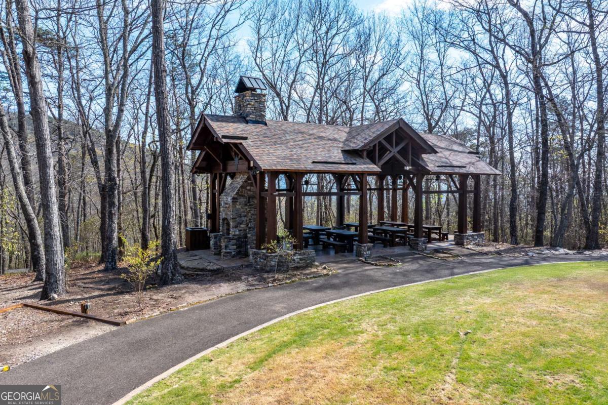 464 Stonehaven Court Property Photo 48