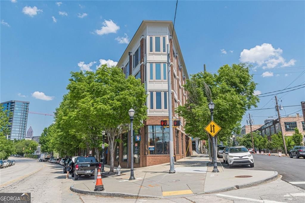 333 Nelson Street Sw # 411 Property Photo 1