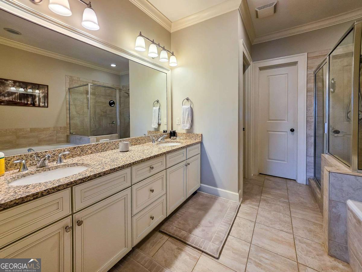 302 Riversgate Drive # 55 Property Photo 25