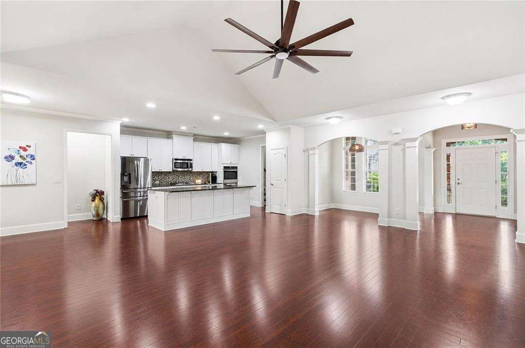 6680 Bransford Drive Property Photo 2