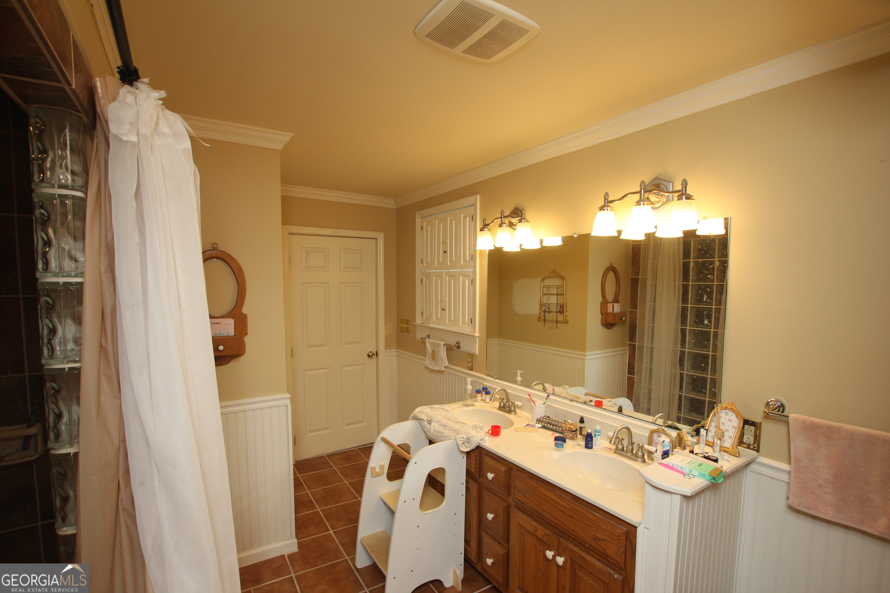 223 Bluff Street Property Photo 20