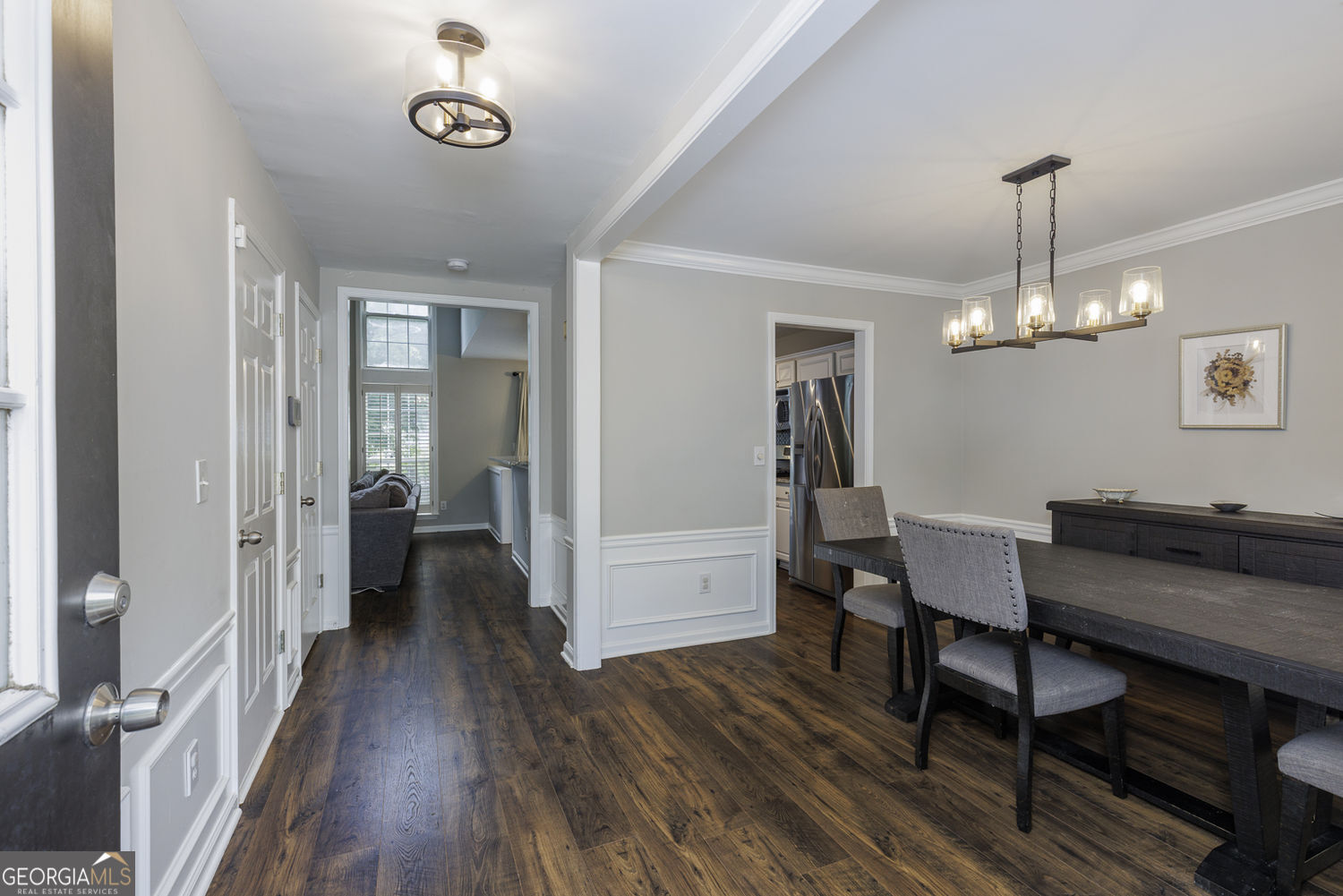 521 Stepney Court Se Property Photo 3