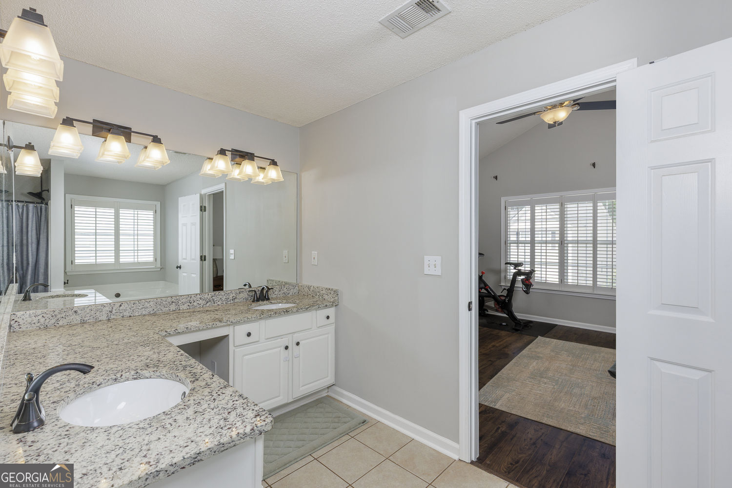 521 Stepney Court Se Property Photo 19