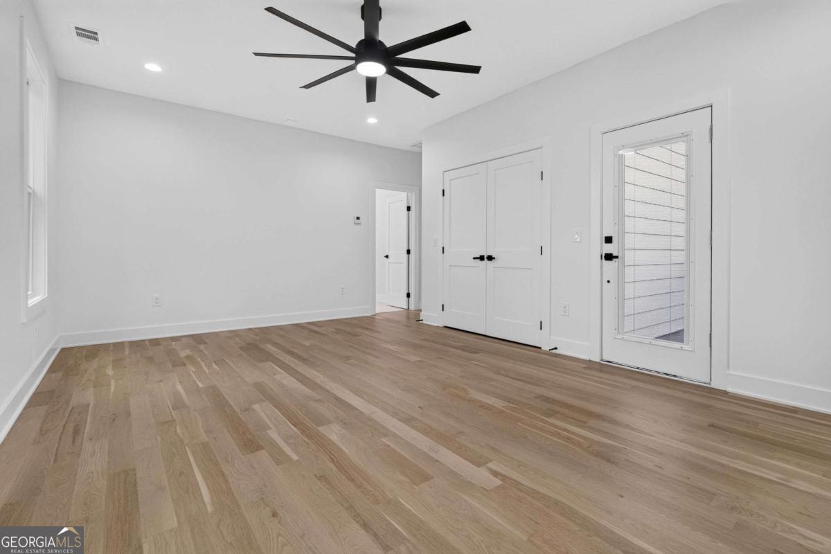 1643 Walker Avenue Property Photo 16