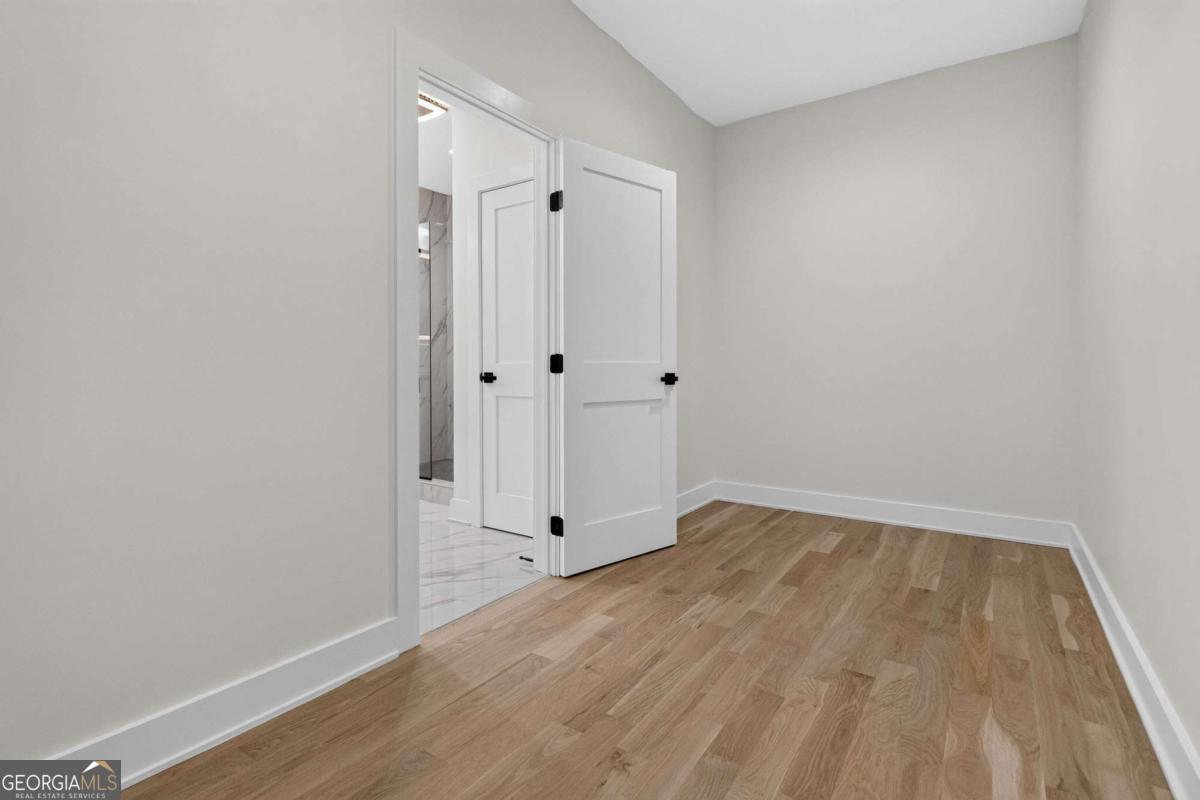 1643 Walker Avenue Property Photo 19
