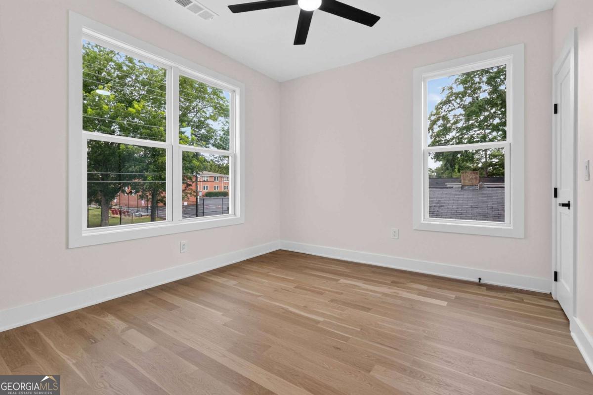 1643 Walker Avenue Property Photo 23